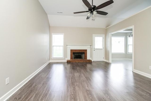 2737 Aston Woods Ln, Thompsons Station, TN 37179