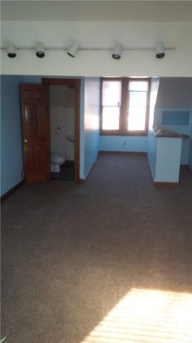 513 Avery St, East Allegheny, PA 15212