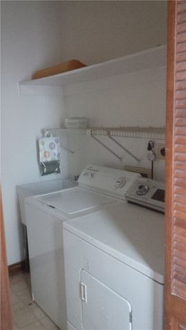 513 Avery St, East Allegheny, PA 15212