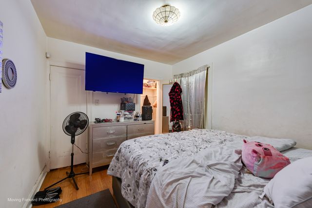 8213 S Indiana Avenue, Chicago, IL 60619