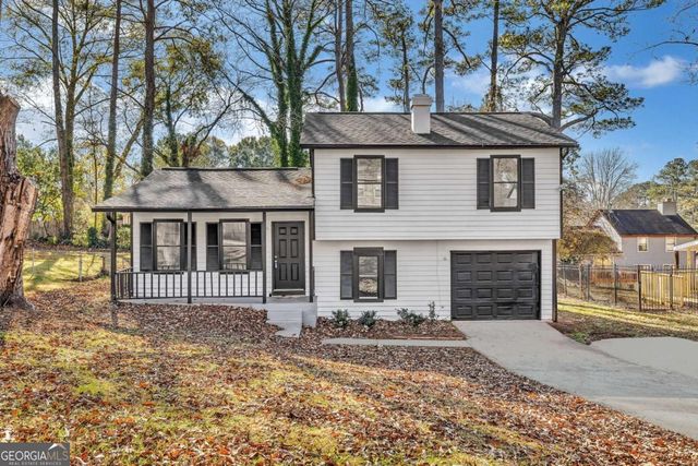 3959 Wood Path Drive, Stone Mountain, GA 30083