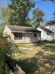 15403 Beaverland Street, Detroit, MI 48223