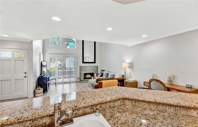 87 Briarglen, Irvine, CA 92614