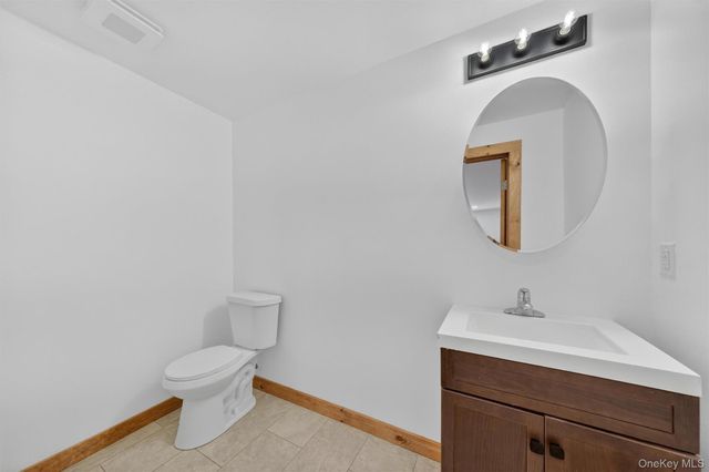 71 Blacks Road, Kingston, NY 12401