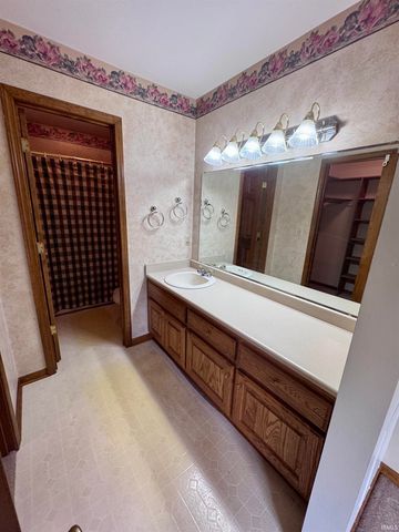 1503 Baron Court, Auburn, IN 46706