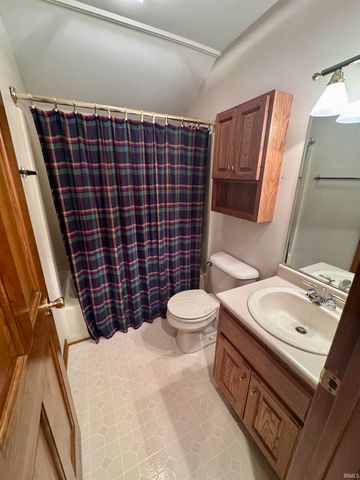 1503 Baron Court, Auburn, IN 46706