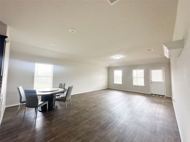1807 Brady Shores Drive, Richmond, TX 77469