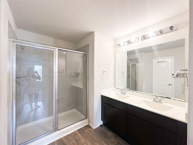 1807 Brady Shores Drive, Richmond, TX 77469