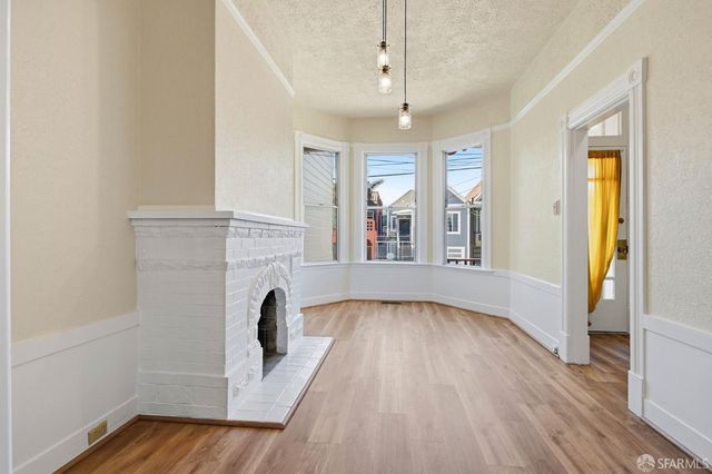 29 Holyoke Street, San Francisco, CA 94134