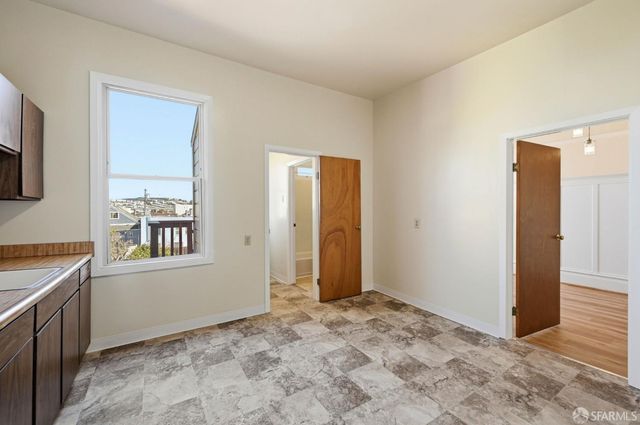 29 Holyoke Street, San Francisco, CA 94134