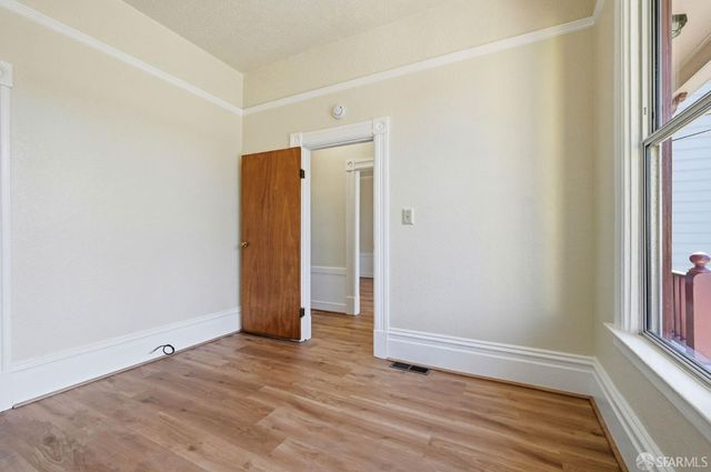 29 Holyoke Street, San Francisco, CA 94134