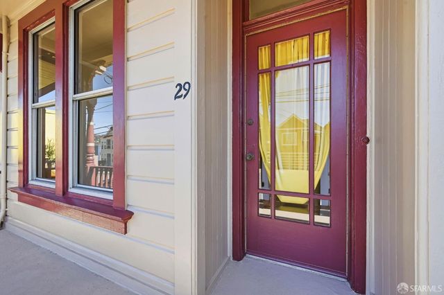 29 Holyoke Street, San Francisco, CA 94134