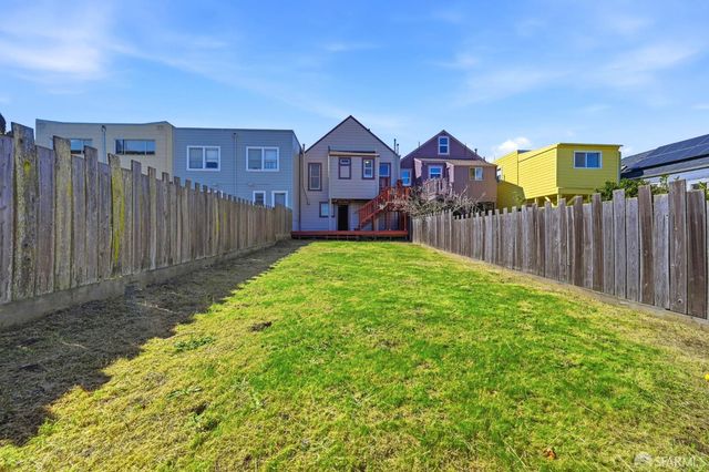 29 Holyoke Street, San Francisco, CA 94134