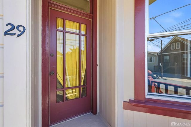 29 Holyoke Street, San Francisco, CA 94134