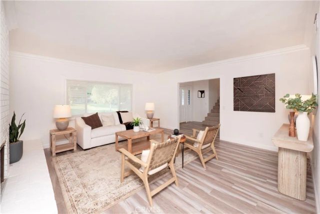 2350 Shadow Hill Drive, Riverside, CA 92506