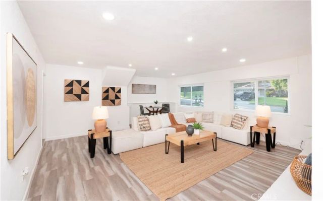 2350 Shadow Hill Drive, Riverside, CA 92506