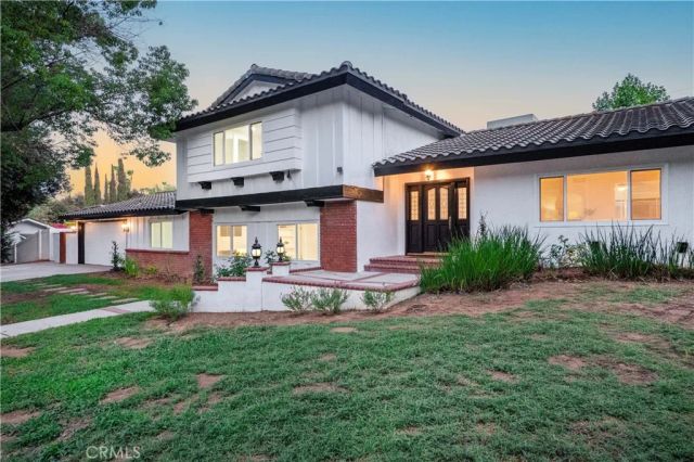 2350 Shadow Hill Drive, Riverside, CA 92506