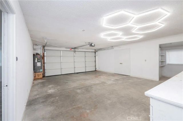 2350 Shadow Hill Drive, Riverside, CA 92506