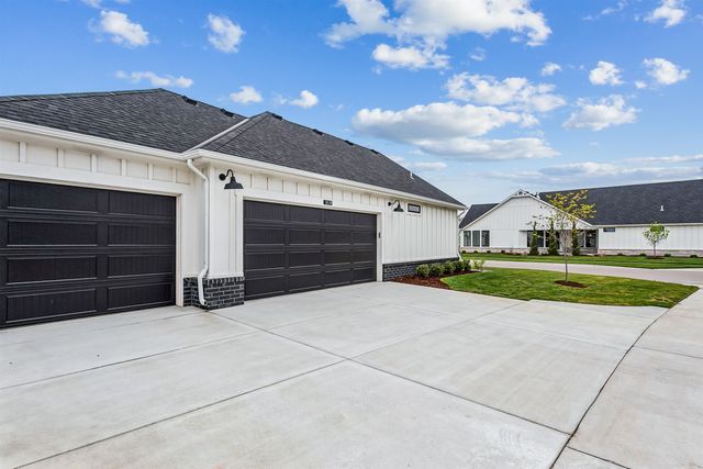 2628 N Shearwater, Wichita, KS 67204