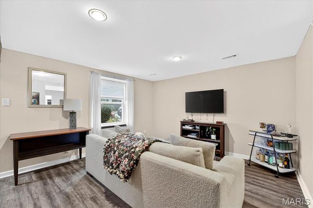 4103 Louisiana Avenue, St Louis, MO 63118