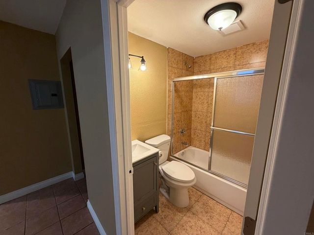 542 S 28th, San Diego, CA 92102