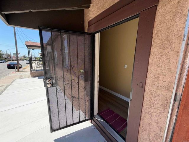 542 S 28th, San Diego, CA 92102