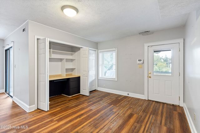 303 Live Oak Street, Emerald Isle, NC 28594