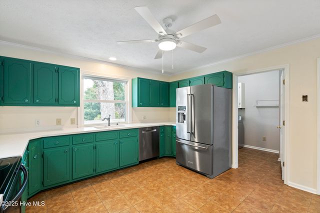 303 Live Oak Street, Emerald Isle, NC 28594