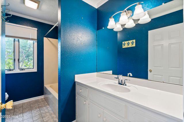 303 Live Oak Street, Emerald Isle, NC 28594