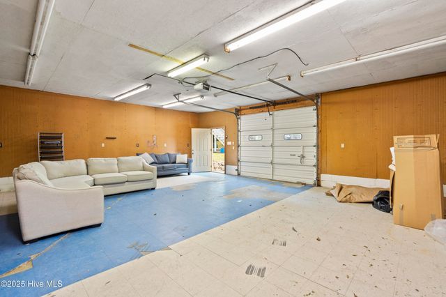 303 Live Oak Street, Emerald Isle, NC 28594