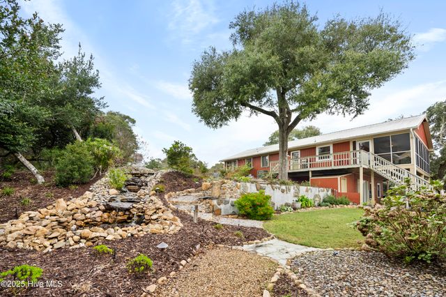 303 Live Oak Street, Emerald Isle, NC 28594