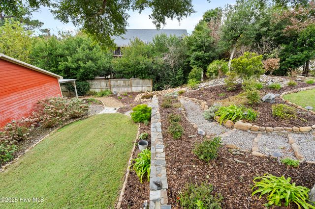 303 Live Oak Street, Emerald Isle, NC 28594