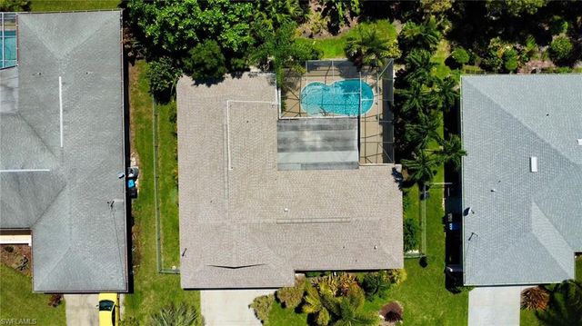 2205 SE 10th PL, Cape Coral, FL 33990