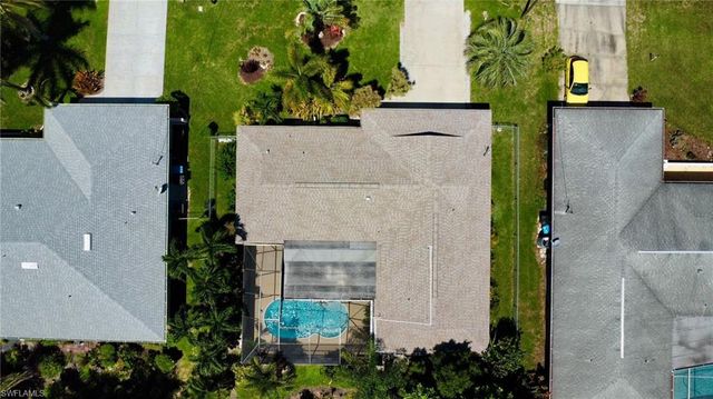 2205 SE 10th PL, Cape Coral, FL 33990
