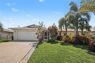 2205 SE 10th PL, Cape Coral, FL 33990