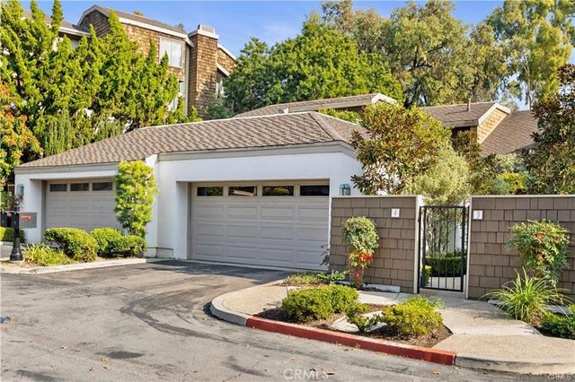 4 Sea Island Drive, Newport Beach, CA 92660