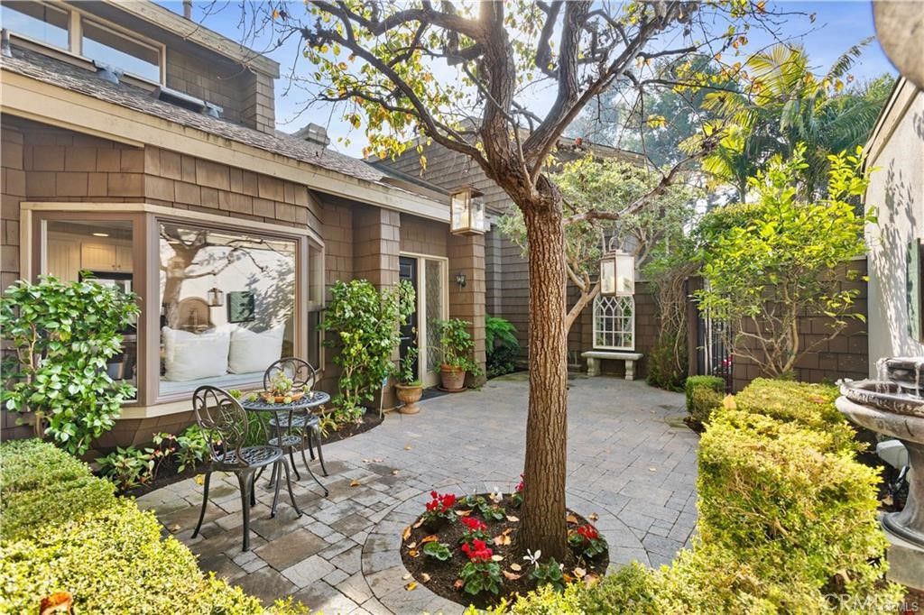 4 Sea Island Drive, Newport Beach, CA 92660 — photo 3