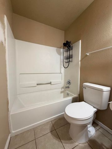 7515 S Autumn Breeze Road SW, Albuquerque, NM 87121