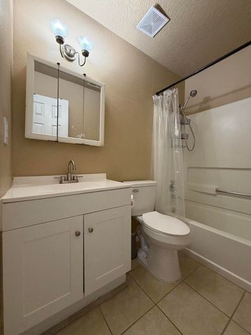 7515 S Autumn Breeze Road SW, Albuquerque, NM 87121