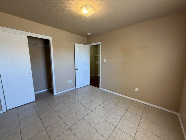 7515 S Autumn Breeze Road SW, Albuquerque, NM 87121