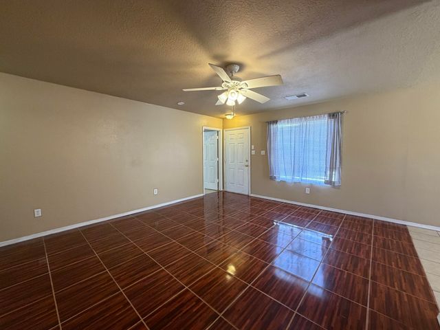 7515 S Autumn Breeze Road SW, Albuquerque, NM 87121