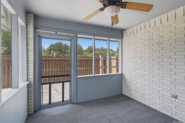 1559 Golden Sage Dr, Seguin, TX 78155