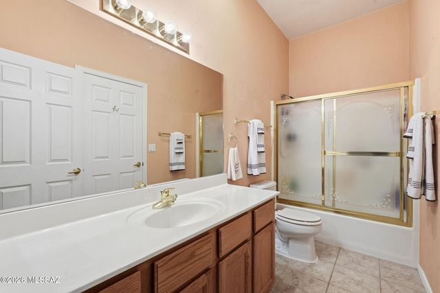 2452 S Orchard View Drive, Green Valley, AZ 85614