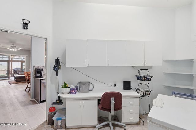 2452 S Orchard View Drive, Green Valley, AZ 85614