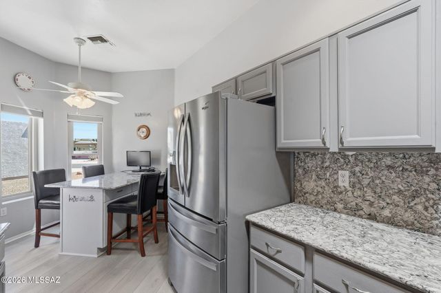 2452 S Orchard View Drive, Green Valley, AZ 85614