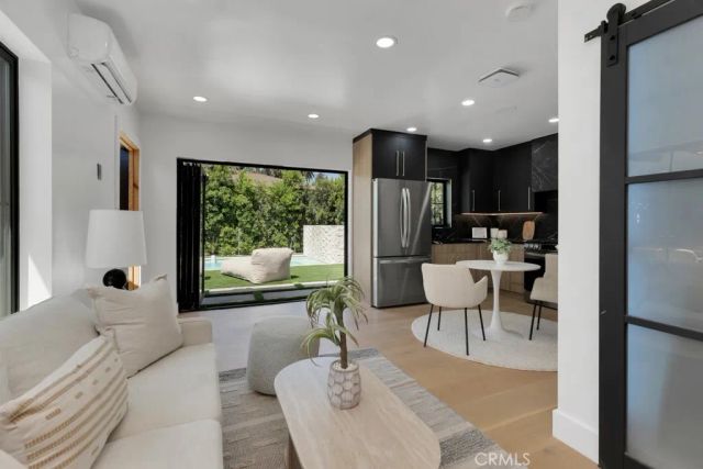 1212 Greenacre Avenue, West Hollywood, CA 90046