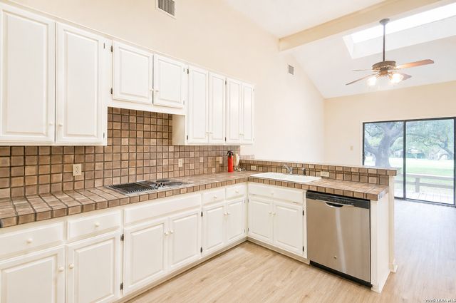 29543 TERRA VISTA, Fair Oaks Ranch, TX 78015