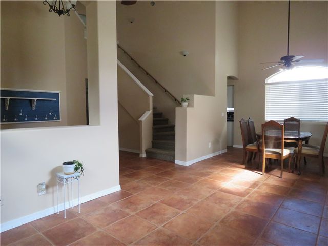 2504 Golf Drive, Kingman, AZ 86401