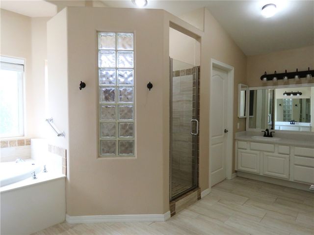 2504 Golf Drive, Kingman, AZ 86401