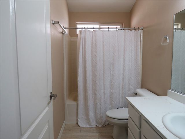 2504 Golf Drive, Kingman, AZ 86401